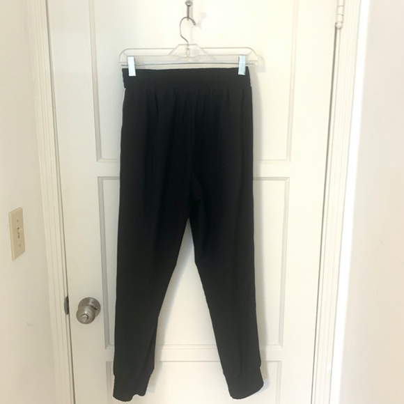 AQUA by Bloomingdale's Two-Pocket Elastic Waist Joggers - Small - Picture 9 of 10